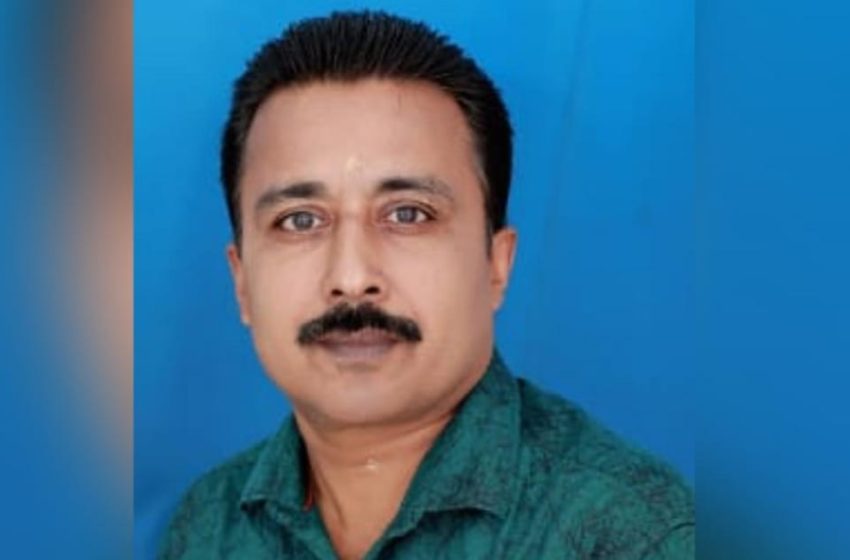  ഗ്രാമ സ്വരാജ് ഫൗണ്ടേഷൻ സംസ്ഥാനത്തെ മികച്ച അധ്യാപകർക്കുള്ള പുരസ്കാരം ഇരിക്കൂർ ഗവൺമെന്റ് ഹയർ സെക്കൻഡറി സ്കൂളിലെ അധ്യാപകൻ കെ പി സുനിൽകുമാറിന്