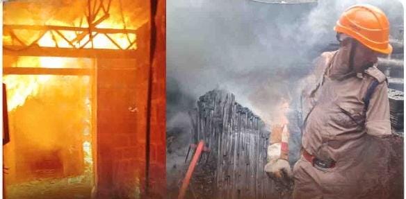  കണ്ണപുരം അയ്യോത്ത് സ്റ്റാർ ബോർഡ് പ്ലൈവുഡ് കമ്പനിയിൽ തീപ്പിടുത്തം