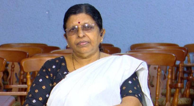  ഹേമ കമ്മിറ്റി റിപ്പോർട്ട്; മൊഴി നൽകിയവർ പൊലീസിൽ പരാതി നൽകാൻ തയ്യാറാകണമെന്ന് വനിതാ കമ്മീഷൻ അധ്യക്ഷ