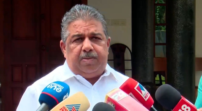  ഹേമ കമ്മറ്റി റിപ്പോർട്ട്; പരാതിയുമായി വന്നവരുടെ പരാതികൾ പരിശോധിക്കാൻ പ്രത്യേക സംഘത്തെ നിയോഗിക്കുമെന്ന് സജി ചെറിയാൻ