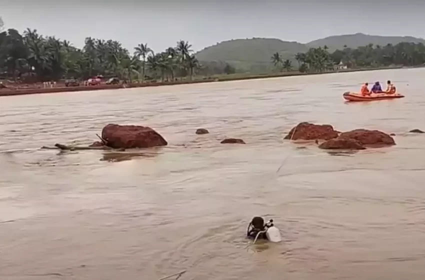  അര്‍ജുനെ കണ്ടെത്താനുള്ള തെരച്ചില്‍ ആരംഭിച്ചു; അർജുനായി തെരച്ചിലിന് നേവി സംഘവും പുഴയിലിറങ്ങി