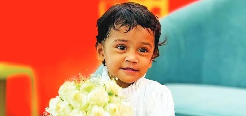  വാഹനാപകടത്തില്‍ എയര്‍ബാഗ് മുഖത്തമര്‍ന്ന് രണ്ടു വയസ്സുകാരി ശ്വാസംമുട്ടി മരിച്ചു