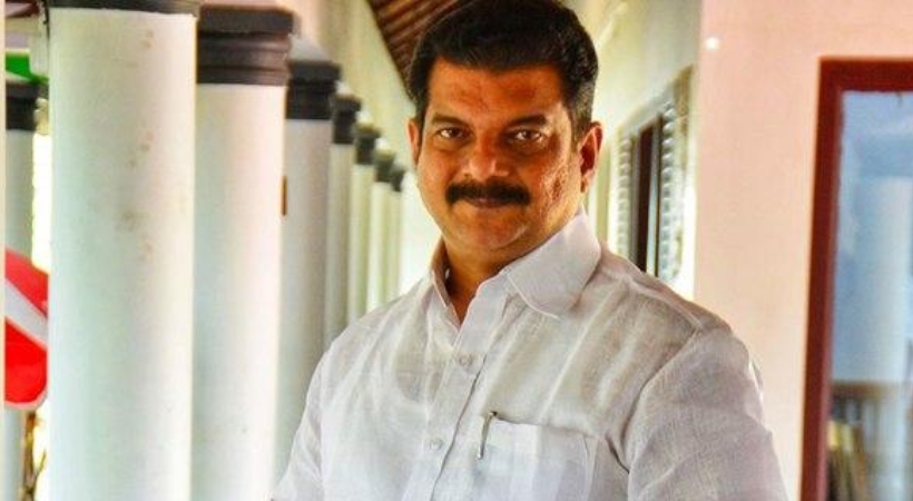  പ്രതിപക്ഷനേതാവ് വി ഡി സതീശൻ പൂരം കലക്കാൻ ആർഎസ്എസുമായി ഗൂഢാലോചന നടത്തിയെന്ന് പി വി അൻവർ