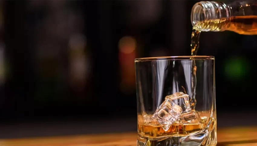  സംസ്ഥാനത്ത് ഓണക്കാലത്ത് മദ്യവില്‍പ്പന കുറഞ്ഞു; ഉത്രാടം വരെയുള്ള ഒന്‍പത് ദിവസങ്ങളില്‍ 701 കോടി രൂപയുടെ കച്ചവടമാണ് നടന്നത്