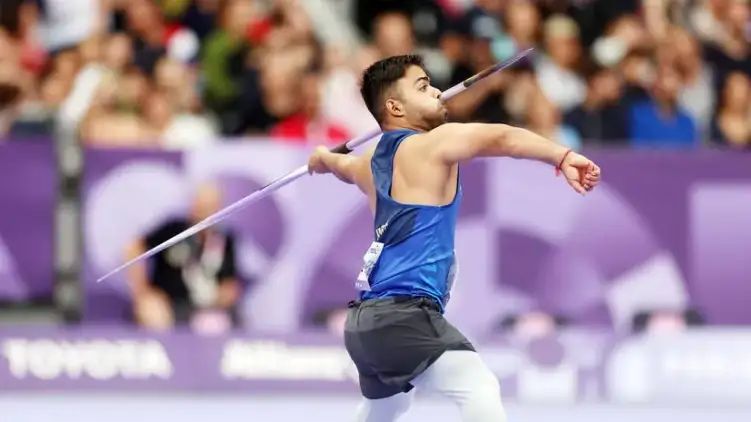  പാരലിമ്ബിക്‌സില്‍ പുരുഷൻമാരുടെ എഫ് 41 വിഭാഗം ജാവലിൻ ത്രോയില്‍ ഇന്ത്യയുടെ നവദീപിന്റെ വെള്ളി സ്വ‌ർണമായി