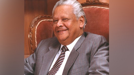  പ്രമുഖ വ്യവസായിയും ബിപിഎൽ സ്ഥാപകനുമായ ടി പി ​ഗോപാലൻ നമ്പ്യാർ അന്തരിച്ചു