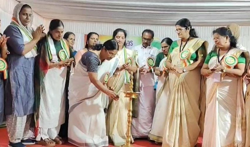  കേരള പ്രദേശ് മഹിളാ കോൺഗ്രസ്സ് എളയാവൂർ ബ്ലോക്ക് കമ്മിറ്റി ഏകദിന ക്യാമ്പ് സംഘടിപ്പിച്ചു