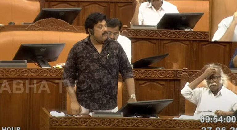  കെഎസ്ആർടിസി പ്രവർത്തന ലാഭത്തിലേക്കെന്ന് മന്ത്രി കെ.ബി ഗണേശ് കുമാർ നിയമസഭയെ അറിയിച്ചു