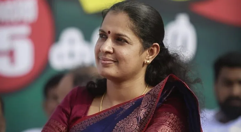  സിപിഐഎം സംഘടനാ സമ്മേളനങ്ങളില്‍ മേല്‍ കമ്മിറ്റി പ്രതിനിധിയായി പി പി ദിവ്യ പങ്കെടുക്കേണ്ടതില്ലെന്ന് പാര്‍ട്ടി തീരുമാനം