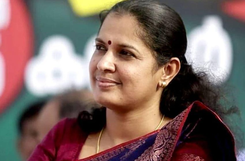  ദിവ്യയെ അറസ്റ്റ് ചെയ്യണമെന്ന് ആ​വ​ശ്യ​പ്പെ​ട്ട് ജി​ല്ല വി​ക​സ​ന സ​മി​തി യോ​ഗ​ത്തി​ല്‍ പ്ര​മേ​യം പാ​സാ​ക്കി