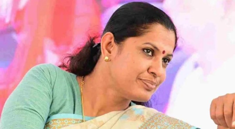  ഡി എം നവീൻ ബാബുവിന്റെ മരണവുമായി ബന്ധപ്പെട്ട കേസ്; പിപി ദിവ്യ സമർപ്പിച്ച മുൻകൂർ ജാമ്യാപേക്ഷ പരിഗണിക്കുന്നത് മാറ്റി