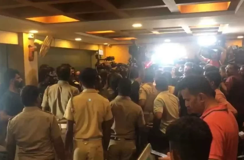  പാലക്കാട് കള്ളപ്പണ വിവാദം; കള്ളപ്പണ ആരോപണത്തിൽ ഇടപെട്ട് തെരഞ്ഞെടുപ്പ് കമ്മീഷൻ