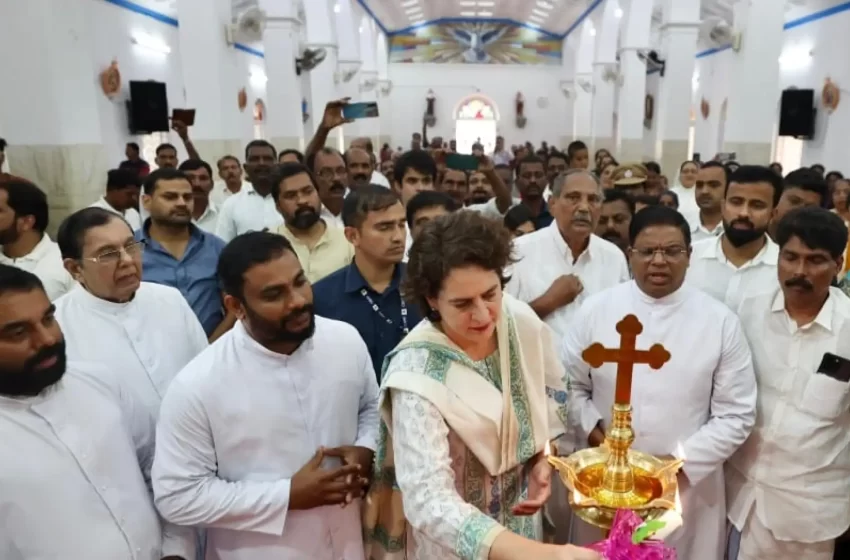  വയനാട് ലോക്സഭാ മണ്ഡലം യു.ഡി.എഫ് സ്ഥാനാർഥി പ്രിയങ്ക ഗാന്ധി പള്ളിക്കുന്ന് ലൂർദ് മാതാ പള്ളി സന്ദർശിച്ചു