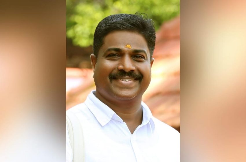  പ്രശസ്ത ഫോക് ലോറിസ്റ്റും എഴുത്തുകാരനുമായ ഗിരീഷ് പൂക്കോത്തിന് ഡൽഹി പഞ്ചവാദ്യ ട്രസ്റ്റിൻ്റെ ആദരം