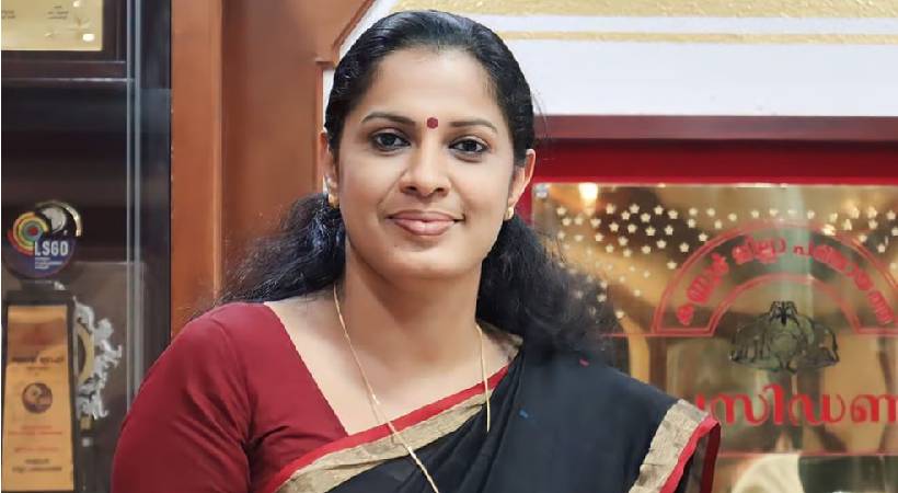  പി പി ദിവ്യ നൽകിയ ജാമ്യാപേക്ഷ തലശ്ശേരി പ്രിൻസിപ്പൽ സെഷൻസ് കോടതി ഇന്ന് പരിഗണിക്കും