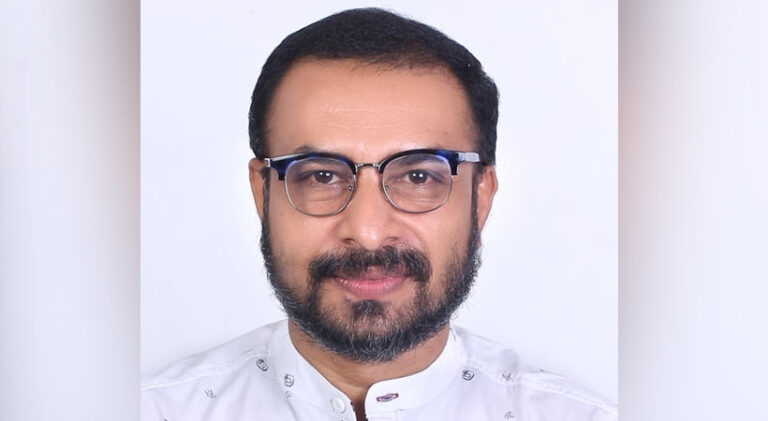  അമേരിക്കൻ ആർട്ട് ലവേഴ്സ് പ്രഥമ തീയട്രോൺ പുരസ്കാരം ഡോ.പ്രമോദ് പയ്യന്നൂരിന്