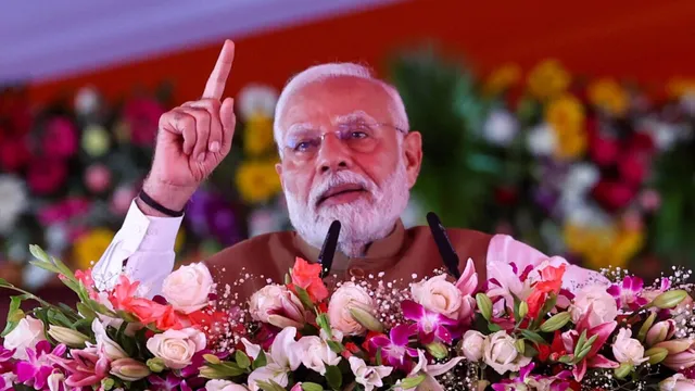 ജനങ്ങൾ തിരസ്കരിച്ച ചിലർ പാർലമെന്റിനെ അലങ്കോലമാക്കി നിയന്ത്രിക്കാൻ ശ്രമിക്കുന്നുവെന്ന് പ്രധാനമന്ത്രി നരേന്ദ്ര മോദി