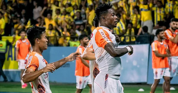  ഇന്ത്യന്‍ സൂപ്പര്‍ ലീഗില്‍ മുംബൈ സിറ്റി എഫ്സിക്കെതിരായ എവേ മത്സരത്തില്‍ കേരള ബ്ലാസ്റ്റേഴ്സിന് തോല്‍വി