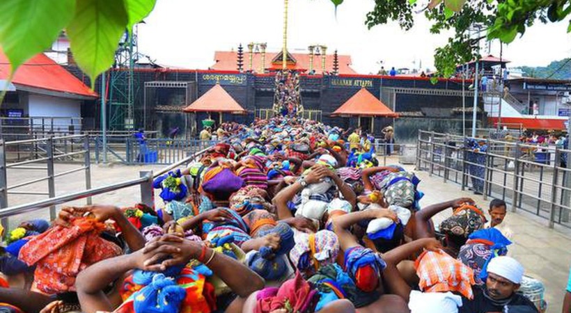  സീസണിലെ റെക്കോഡ് തിരക്ക്; ശബരിമല സന്നിധാനത്ത് ദർശനത്തിനെത്തിയ ഭക്തരുടെ എണ്ണം ഇന്നലെ ഒരുലക്ഷം കവിഞ്ഞു