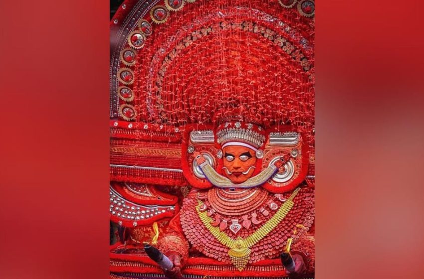  4 ദിവസങ്ങളിലായി നടന്ന തളിപ്പറമ്പ് കീഴാറ്റൂർ ശ്രീ മുച്ചിലോട്ട് ഭഗവതി ക്ഷേത്രം കളിയാട്ട മഹോത്സവം സമാപിച്ചു