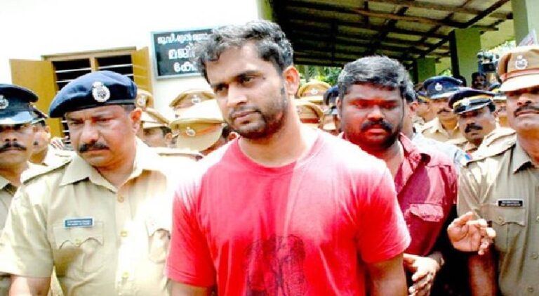  തിരുവനന്തപുരത്ത് ബാറിലെ സംഘർഷവുമായി ബന്ധപ്പെട്ട കേസിൽ ഓംപ്രകാശ് പിടിയിലായി