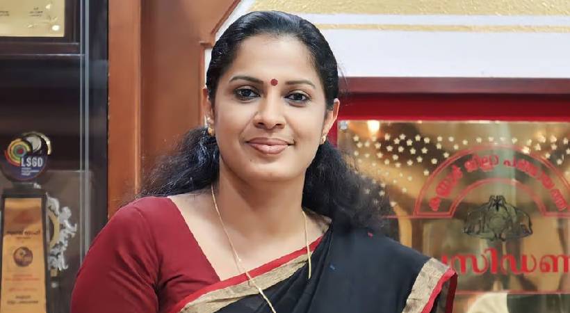  പി.പി ദിവ്യയുടെ ജാമ്യ ഉപാധികളിൽ ഇളവ്; ജില്ല വിട്ട് പോകരുതെന്ന ഉപാധി ഒഴിവാക്കി