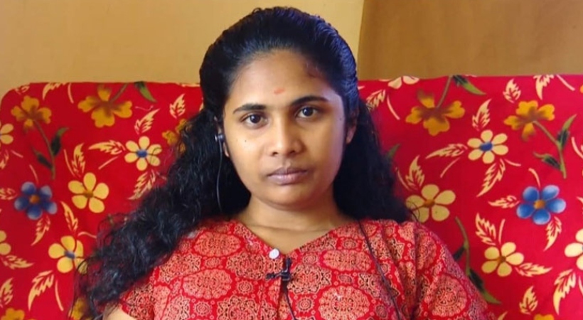  ശ്രുതി ഇന്ന് സർക്കാർ ജോലിയിൽ പ്രവേശിക്കും; കളക്ടറേറ്റിൽ എത്തി റവന്യു വകുപ്പിൽ ക്ലർക്കായി ചുമതലയേൽക്കും