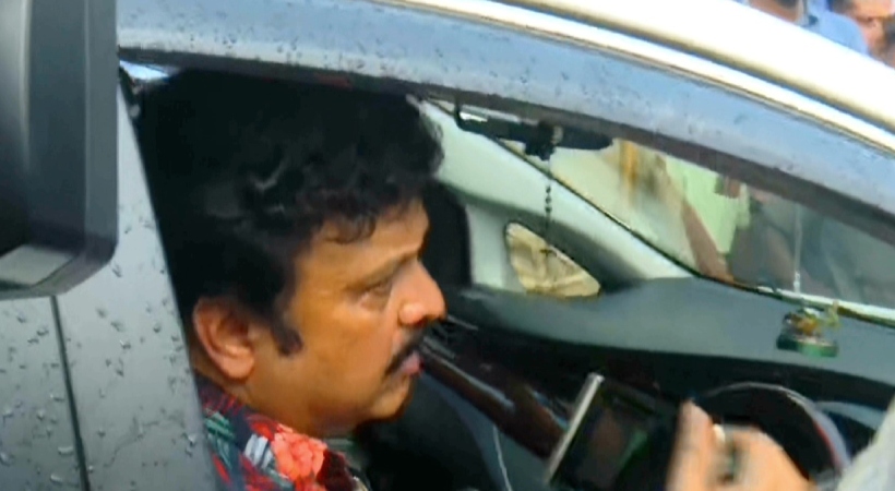  വാഹനാപകടത്തില്‍ നാല് വിദ്യാര്‍ത്ഥികള്‍ കൊല്ലപ്പെട്ട പാലക്കാട് പനയംപാടം സന്ദര്‍ശിച്ച് ഗതാഗത മന്ത്രി കെ ബി ഗണേഷ് കുമാര്‍