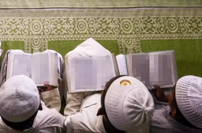  സമസ്ത കേരള ഇസ്‌ലാംമത വിദ്യാഭ്യാസ ബോർഡിനു കീഴിൽ ഹൈദരലി ശിഹാബ് തങ്ങൾ സ്‌മാരക സ്‌കോളർഷിപ്പ് പരീക്ഷ നാളെ; മദ്രസകൾക്ക് അവധി