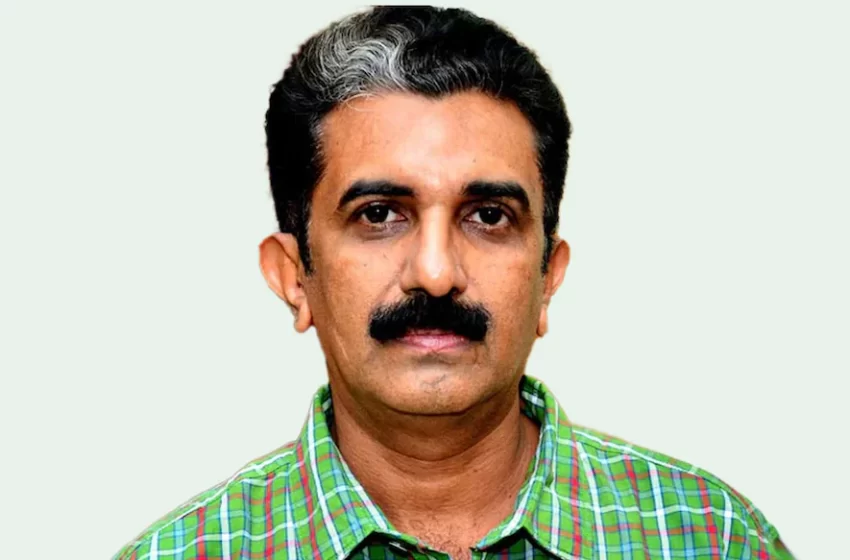  നവീൻ ബാബുവിന്റെ മരണം; തെളിവുകൾ സംരക്ഷിക്കണമെന്ന കുടുംബത്തിന്റെ ഹരജി കണ്ണൂർ ഒന്നാം ക്ളാസ് മജിസ്ട്രേറ്റ് കോടതി തീർപ്പാക്കി