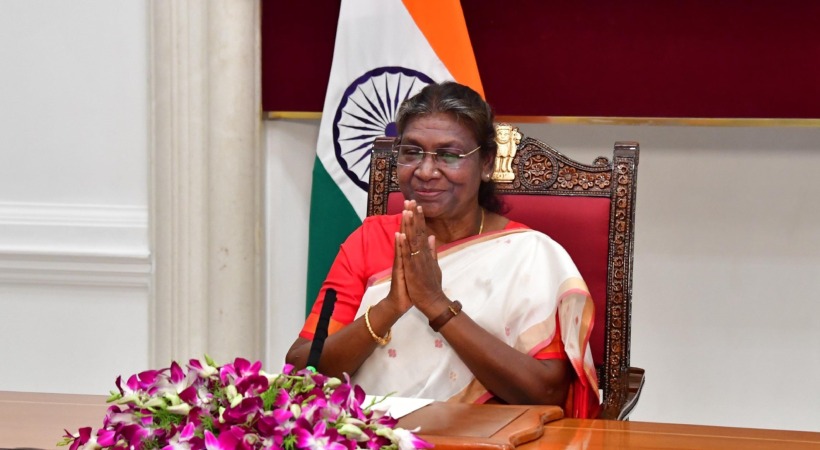  രാഷ്ട്രപതി ദ്രൗപദി മുര്‍മുവിന് കത്തയച്ച് കൊച്ചിയില്‍ ആക്രമിക്കപ്പെട്ട യുവനടി