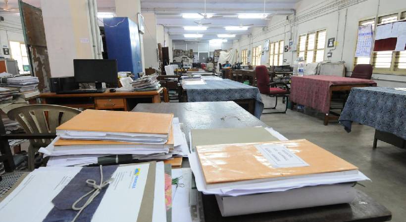  ഒരു വിഭാഗം സർക്കാർ ജീവനക്കാരും അധ്യാപകരും ഇന്ന് പണിമുടക്കും