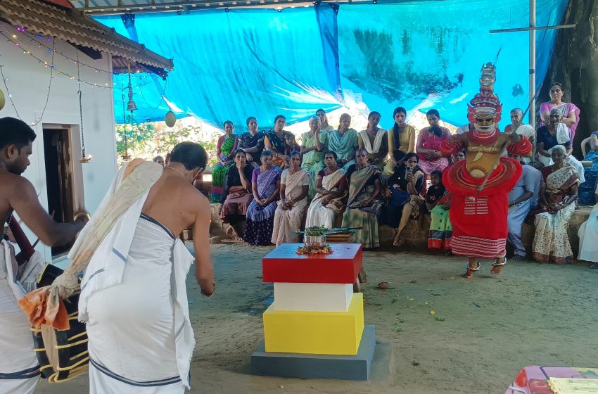  എളേടത്ത് അരമന ശ്രീ മുത്തപ്പൻ ദേവസ്‌ഥാനം പ്രതിഷ്‌ഠാദിന വെള്ളാട്ടം നടന്നു
