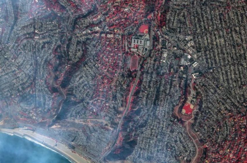  കാട്ടുതീ വിഴുങ്ങിയ യുഎസ് നഗരമായ മാലിബുവിന്റെ നിലവിലെ സാറ്റ്‌ലൈറ്റ് ചിത്രങ്ങൾ പുറത്ത്