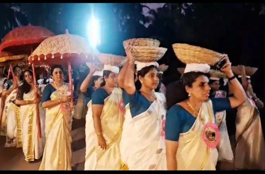  കല്ല്യാശ്ശേരി സെൻട്രൽ കരിക്കാട്ട് മടപ്പുര ശ്രീ മുത്തപ്പൻ ക്ഷേത്രം തിരുവപ്പന മഹോത്സവത്തിന് തുടക്കമായി