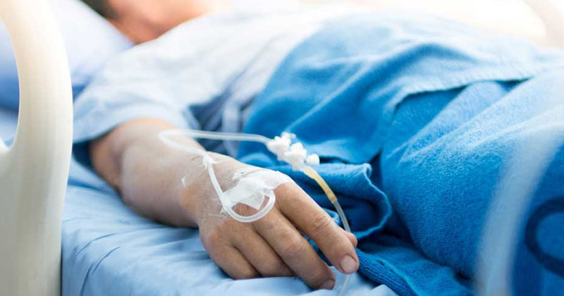  കൊല്ലം വനിതാ ഹോസ്റ്റൽ കെട്ടിടത്തിന്റെ മൂന്നാംനിലയിൽ നിന്നും താഴെ വീണ് അപകടം; യുവതികൾക്ക് ​ഗുരുതര പരിക്ക്