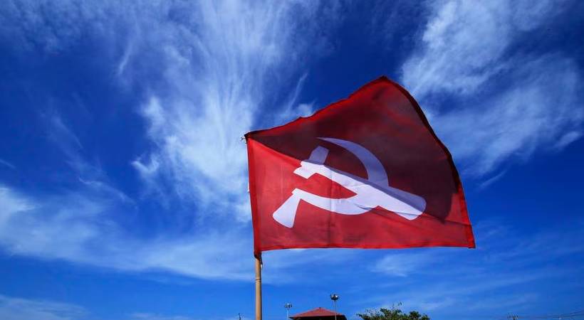  സോഷ്യൽ മീഡിയയിൽ ഫാൻസിനെ കൂട്ടൽ മാത്രമാകരുത് നേതാക്കളുടെ ലക്ഷ്യമെന്ന് സിപിഐഎം പ്രവർത്തന റിപ്പോർട്ടിൽ പരാമർശം