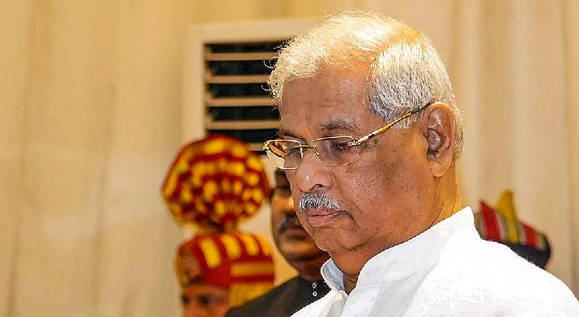  ഇന്ന് നടക്കുന്ന കേരള യൂണിവേഴ്സിറ്റി സെനറ്റ് യോഗത്തിൽ ഗവർണർ രാജേന്ദ്ര വിശ്വനാഥ് അർലേക്കർ‍ പങ്കെടുക്കും