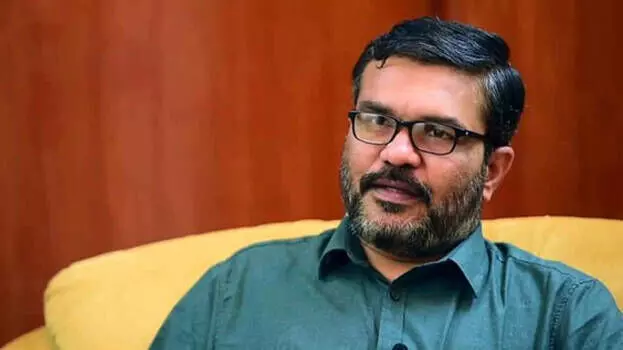  സിനിമാ സെറ്റിന് പ്രത്യേക പവിത്രതയോ പരിഗണനയോ ഇല്ലെന്ന് എക്സൈസ് മന്ത്രി എം.ബി. രാജേഷ്