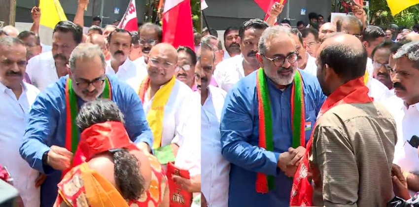  ബി ജെ പി സംസ്ഥാന പ്രസിഡന്റ് രാജീവ് ചന്ദ്രശേഖർ മുനമ്പത്ത് എത്തി; മുനമ്പം സമരത്തിന്റെ ഭാഗമായ 50 പേർ BJPയിൽ ചേർന്നു
