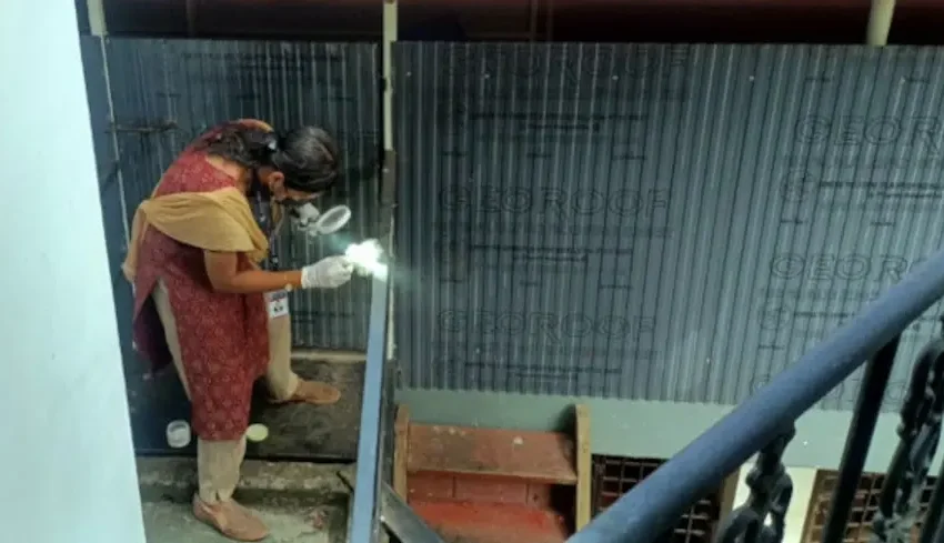  മഞ്ചേശ്വരം വീട്ടുകാർ കുടുംബസമേതം ഗൾഫിലേക്ക് പോയപ്പോൾ പൂട്ടിയിട്ട വീട്ടിൽ വൻ കവർച്ച; 22 പവൻ സ്വർണം കവർന്നു