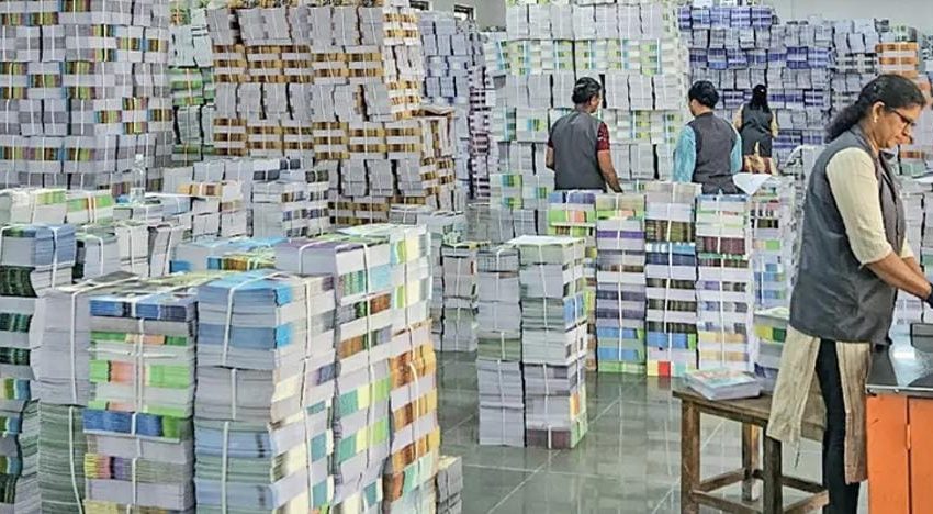 സ്‌കൂൾ തുറക്കുംമുന്നേ മുഴുവൻ ക്ലാസുകളിലെയും പാഠപുസ്‌തകങ്ങളുടെ അച്ചടി പൂർത്തിയായി