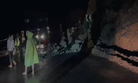  ദേശീയപാത നിര്‍മാണത്തിനിടെ മണ്ണിടിച്ചിലുണ്ടായ തളിപ്പറമ്പ കുപ്പത്ത് വീണ്ടും മണ്ണിടിച്ചില്‍