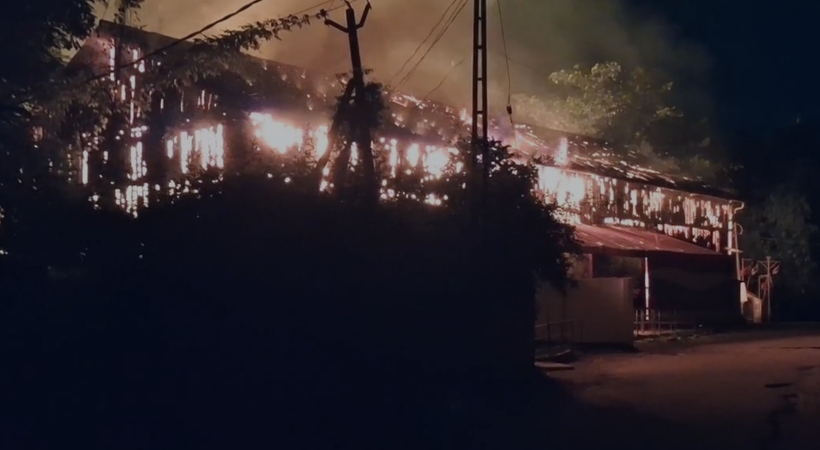  തിരുവല്ല പുളിക്കീഴ് ബീവറേജസ് ഗോഡൗണിലെ തീപിടുത്തം; കോടികളുടെ നാശനഷ്ടം എന്ന് പ്രാഥമിക വിലയിരുത്തല്‍