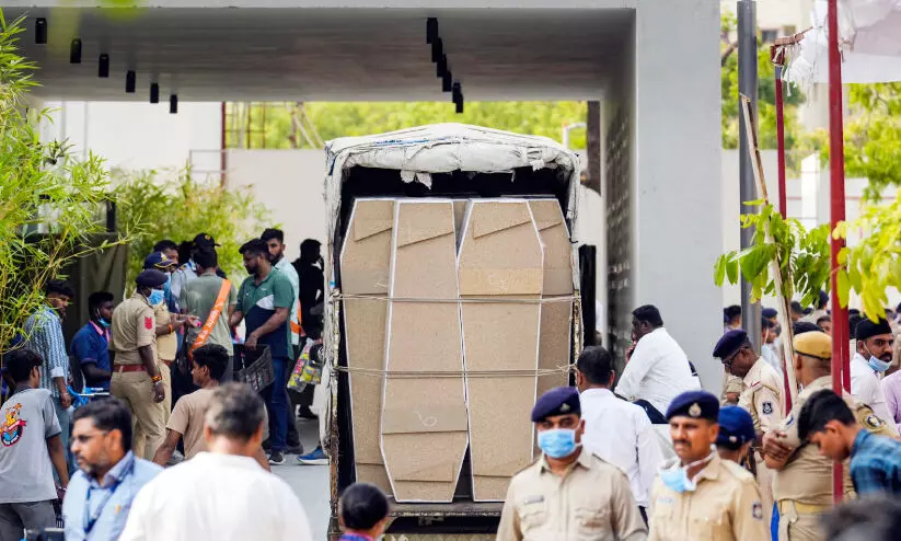  എ​യ​ർ​ഇ​ന്ത്യ വി​മാ​ന ദു​ര​ന്ത​ത്തി​ൽ മ​രി​ച്ച​വ​രു​ടെ എ​ണ്ണം 270 ആ​യി