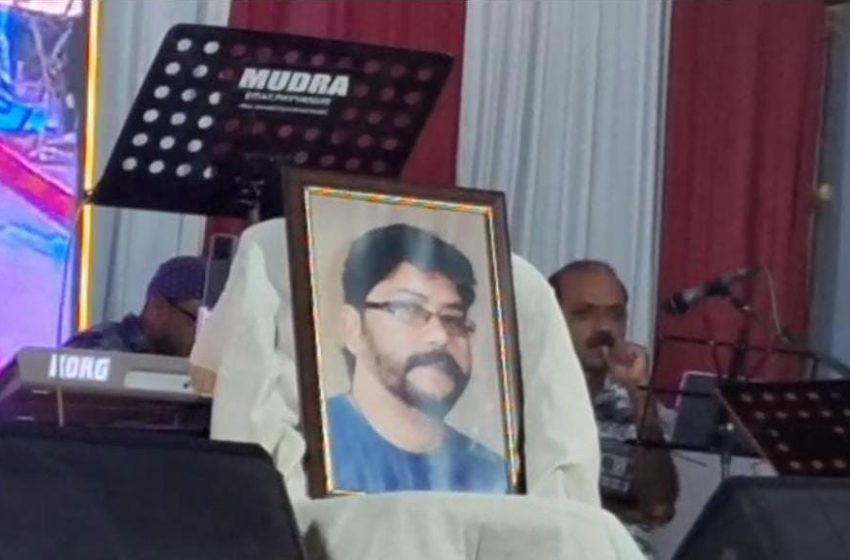  അകാലത്തിൽ പെലിഞ്ഞ പ്രശസ്ത ഗായകൻ ജോസ് പ്രകാശിന് മ്യുസിഷൻ വെൽഫേർ അസോസിയേഷൻ കണ്ണൂരിൻറ നേതൃത്വത്തിൽ സംഗീതസമർപ്പണം നടത്തി