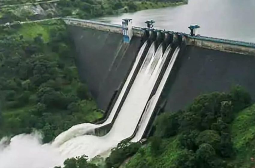  മഴ കനത്തതോടെ മുല്ലപ്പെരിയാർ അണക്കെട്ടിന്റെ ജലനിരപ്പ് ഉയരുന്നു; നാളെ തുറന്നേക്കുമെന്ന് തമിഴ്നാട്