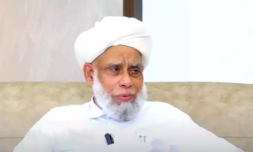 സ്കൂ​ൾ സ​മ​യ​മാ​റ്റം പി​ൻ​വ​ലി​ക്ക​ണ​മെ​ന്ന്​ സ​മ​സ്ത; സർക്കാറിനെതിരെ സ​മ​ര​മു​ഖം തീ​ർ​ക്കു​മെ​ന്ന്​  സമസ്ത