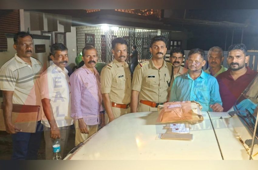  കണ്ണൂർ ടൗൺ തായതെരുവിൽ വച്ച് 𝟭.𝟰𝟱𝟴 കിലോ ഗ്രാം കഞ്ചാവുമായി യുവാവ് പിടിയിൽ