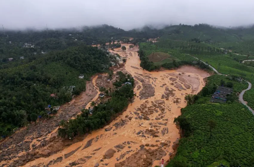  ചൂരൽമല മുണ്ടക്കൈ ദുരന്തത്തിന്റെ ഒരാണ്ട്; സംസ്ഥാനത്ത് സ്കൂളുകളിൽ ഇന്ന് ഒരു മിനിറ്റ് മൗനം ആചരിക്കും